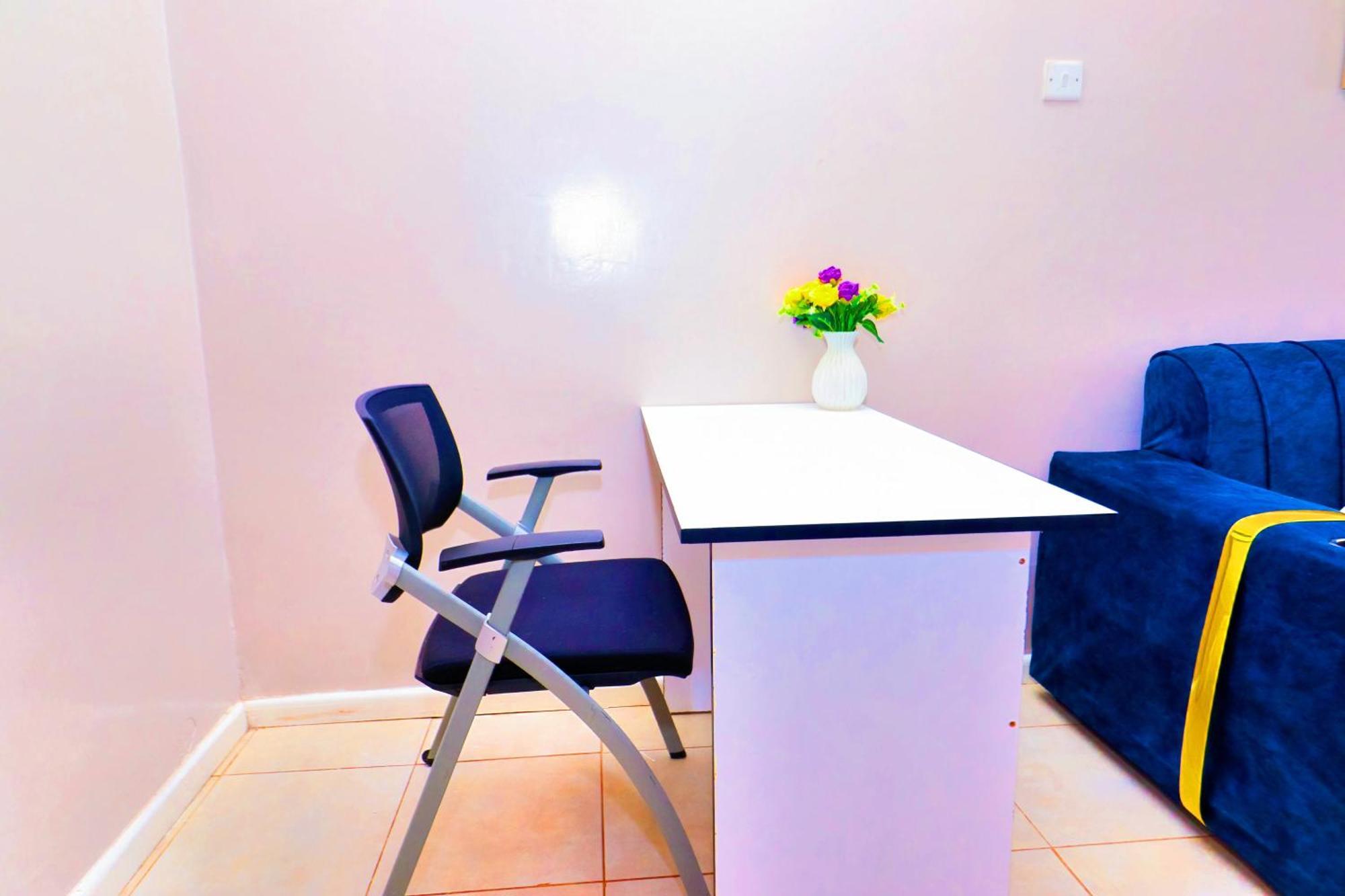 Apartment Enac Homes - Decorous, Classy & Elegant Executive - Road *